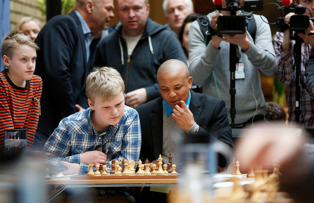 Carlsen, Kasparov Promote Chess In Schools At Norwegian Parliament 