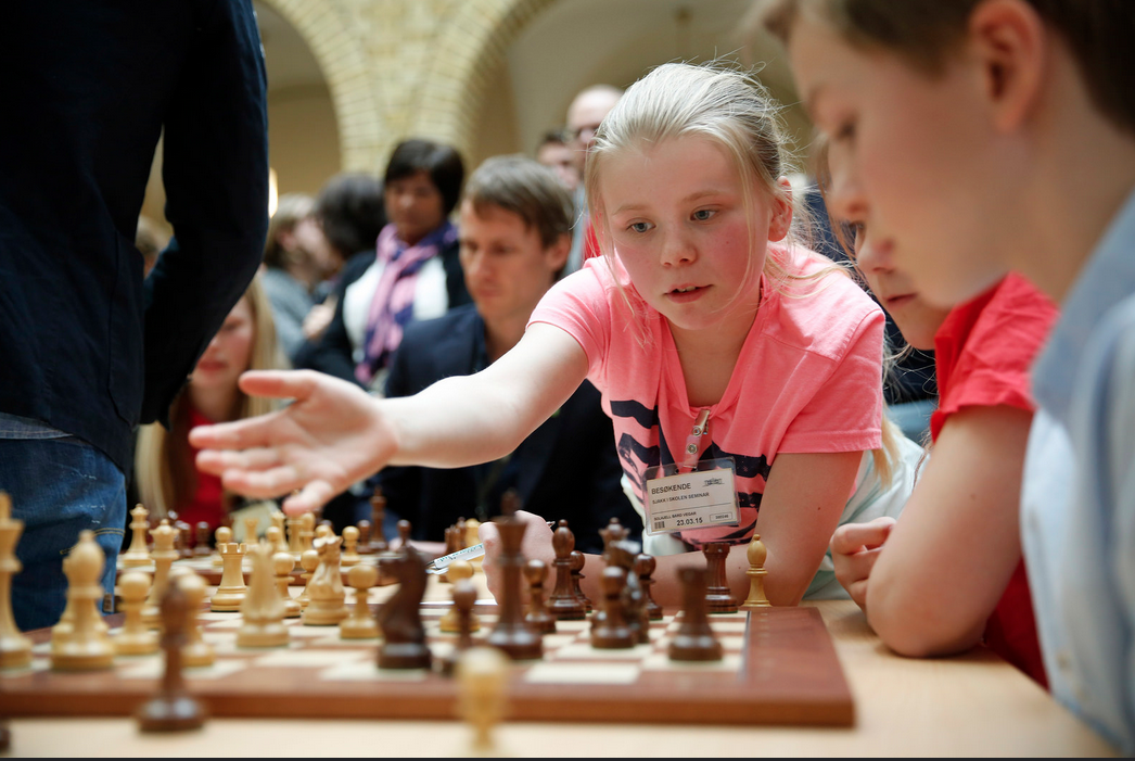 Carlsen, Kasparov Promote Chess In Schools At Norwegian Parliament 